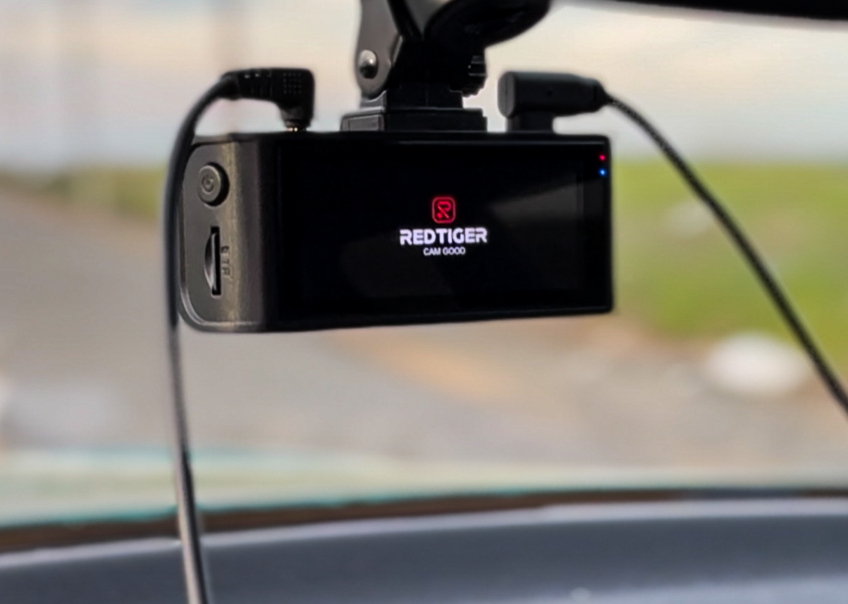 How To Hide Cable During My Dash Cam Installation？ Redtiger IN