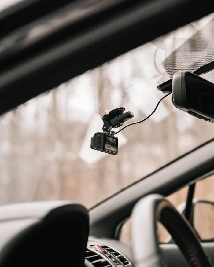 Can a dash cam record front and rear at the same time? - REDTIGER Official