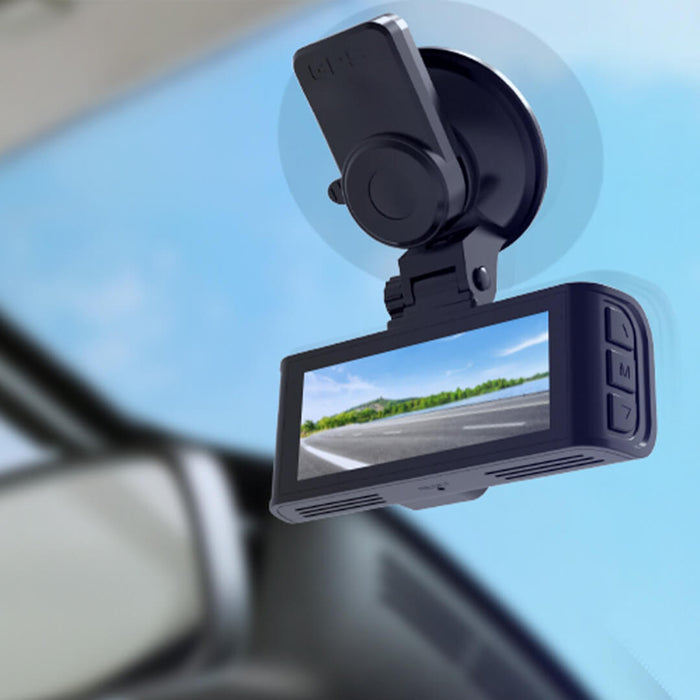 Dash Cam For Truckers – Is It Necessary? - REDTIGER Official